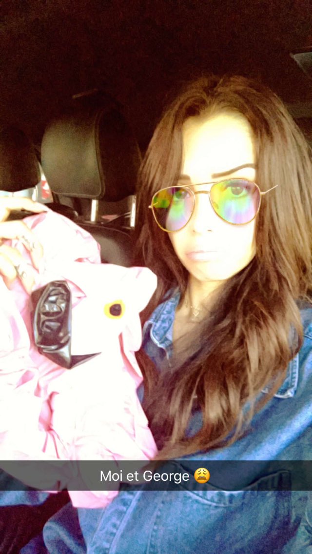 NabillaPro's tweet photo. Nabilla via SnapChat https://t.co/KBrOZK6Gle