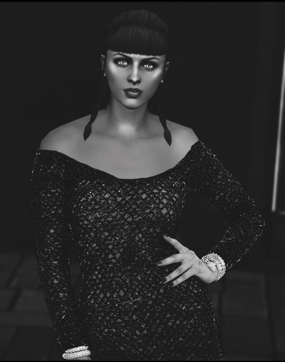 SeyoraSummers's tweet photo. Slaying In Black 🖤 #DIMESBWB https://t.co/cPg9xdTPx8