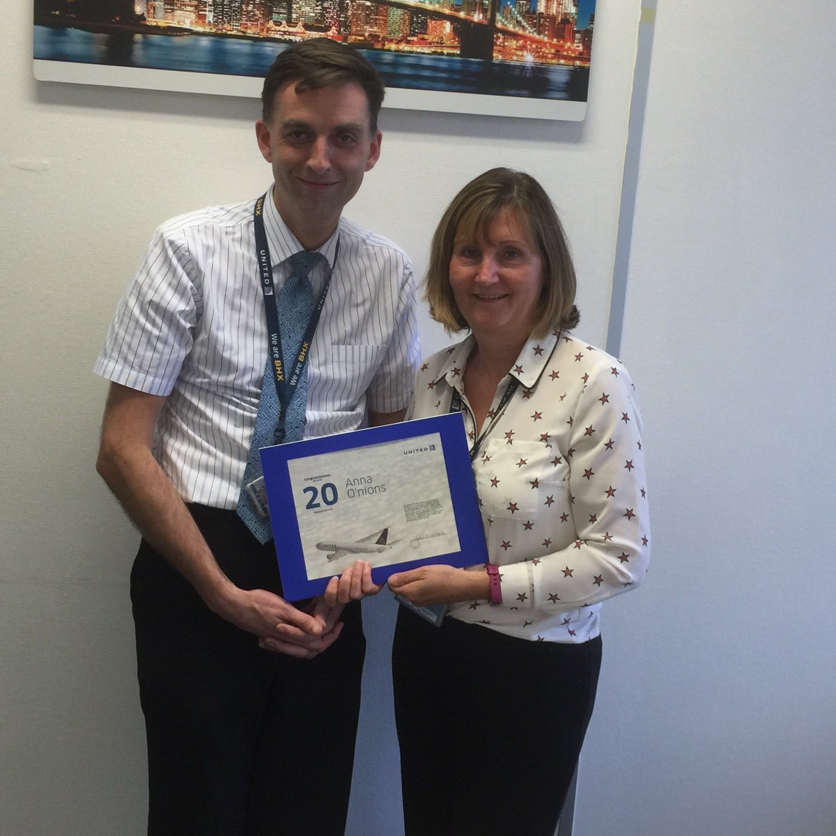 cross_jocross's tweet photo. Congratulations Anna on your 20 year milestone anniversary with UA. Thank you for all you do! @weareunited https://t.co/Hw7QKV9C48
