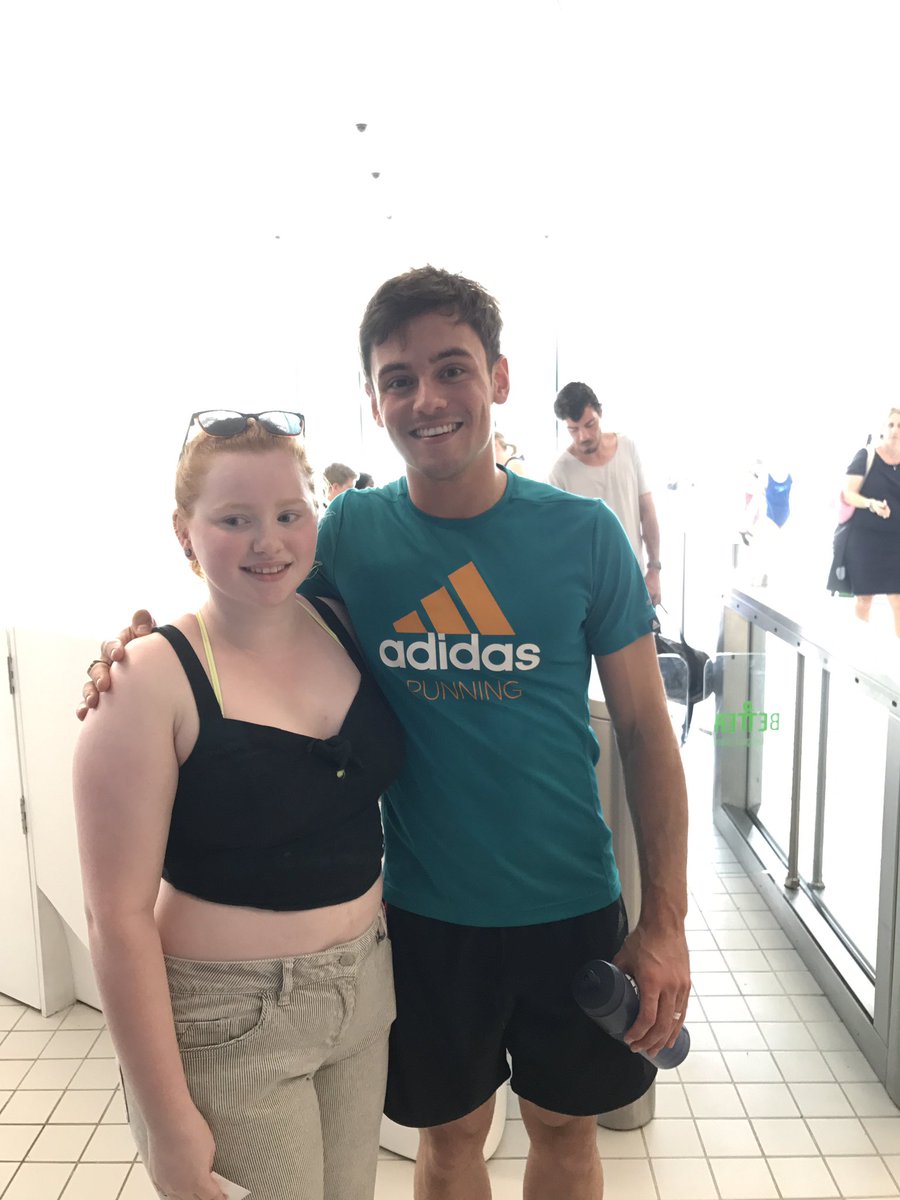 PaulT233's tweet photo. Managed to bump into @TomDaley1994 at Olympic park and he kindly posed for a pic with @MorganTonner #perfectgent https://t.co/8goQoyXTVs