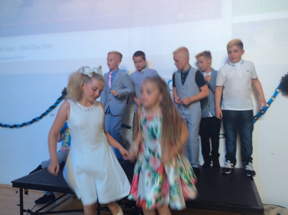 Year6WCPS's tweet photo. How grown up do our Year 6s look! #year6prom #WCPSedu https://t.co/IZSptnpGP5