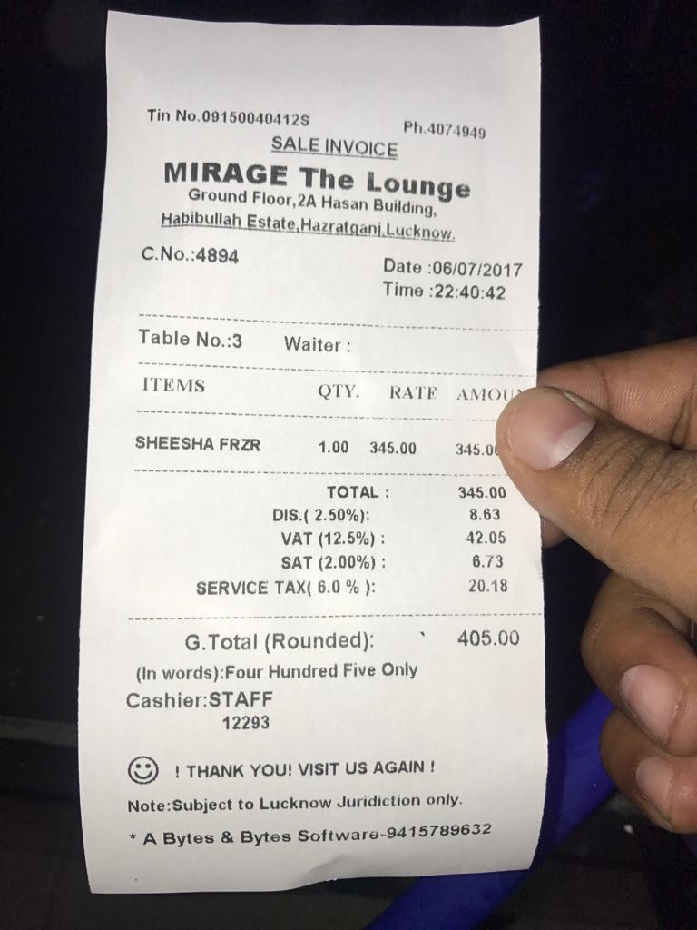 VishalMishraKC's tweet photo. @UPGovt this lounge is still charging SAT VAT &amp; Service Tax instead of GST. https://t.co/IIJjskyXbW