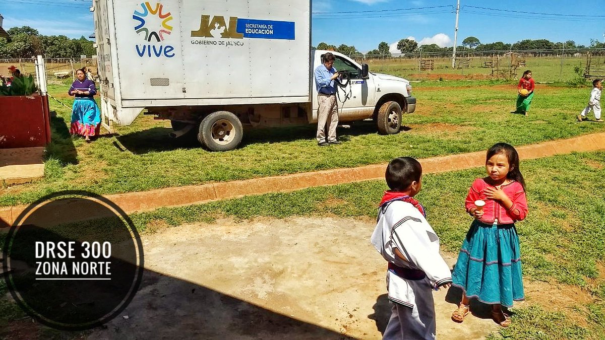 DelgNorte300's tweet photo. Entrega de libros Zona 02, San Andrés Cohamiata, MEZQUITIC, Jal. #ServiciodelaEducación @CoorDelgReg @pacoayon @66Pulido @garamda74 https://t.co/ODxsSMjEvP