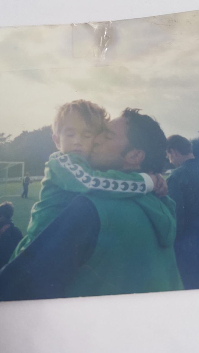 nicorendes_'s tweet photo. Danke für alles Papa 😇❤ https://t.co/cC8Gp9Yopj