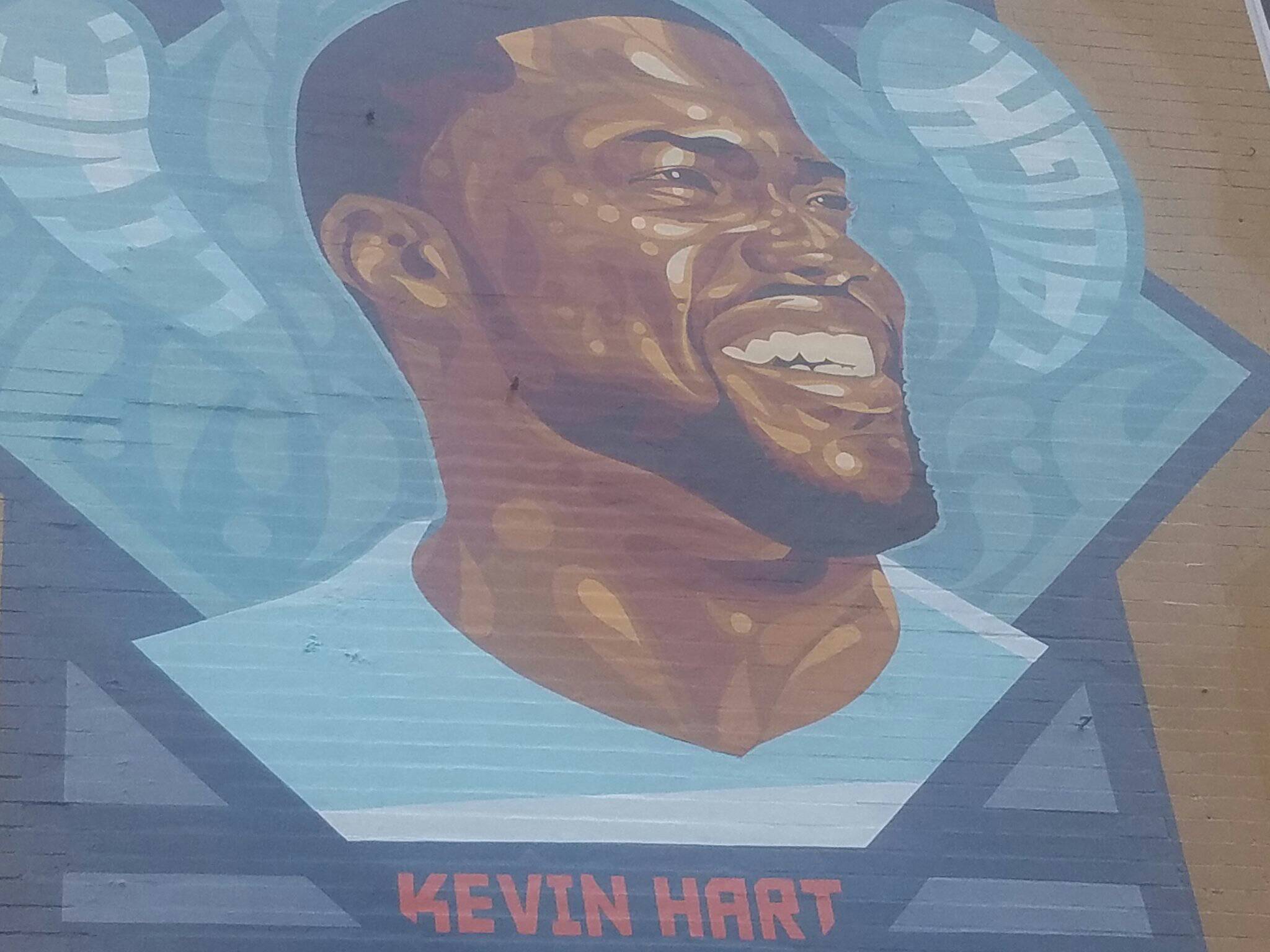 Happy Birthday Kevin Hart!  Congrats on your mural at Max\s Cheesesteaks, Broad & Erie! 