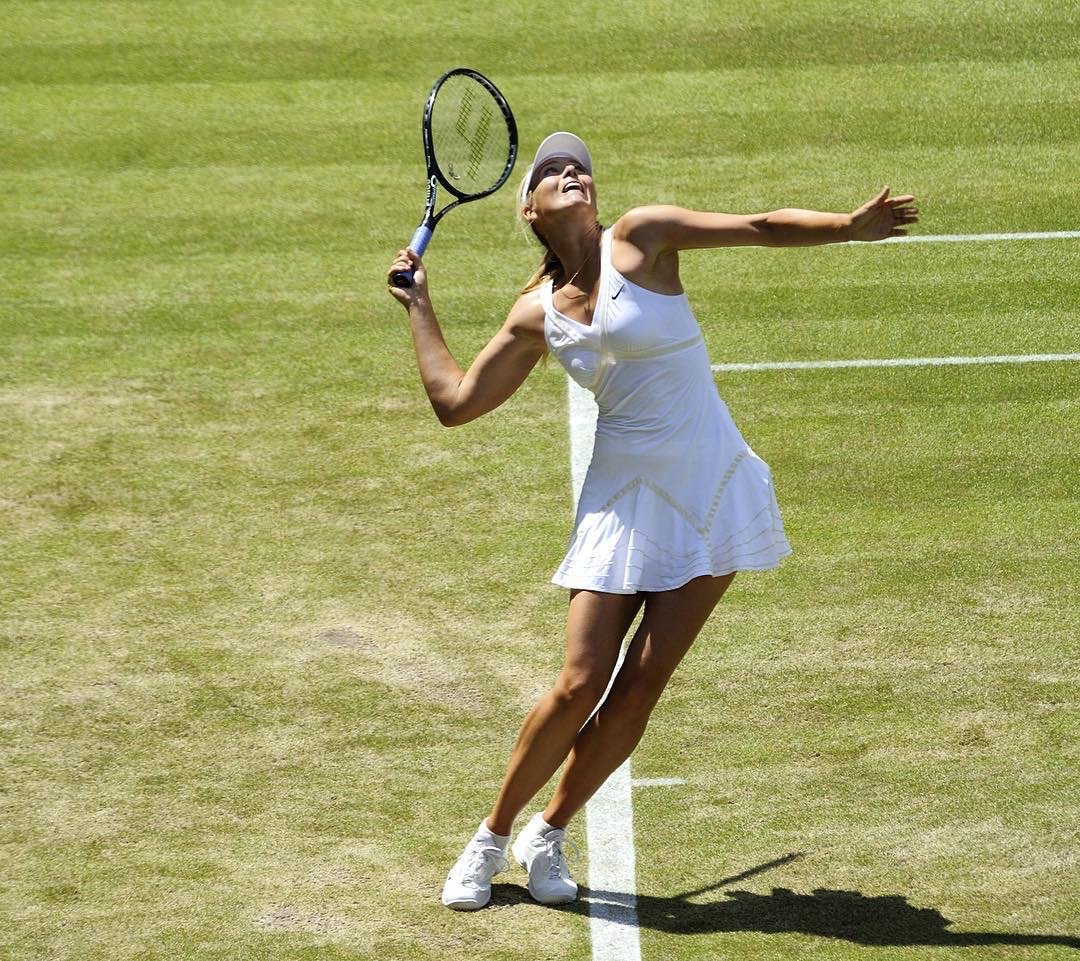 MGancedo's tweet photo. Maria, I miss you so much at #Wimbledon !!! @MariaSharapova #DancingOnTheGrass https://t.co/tGjwR4NCje