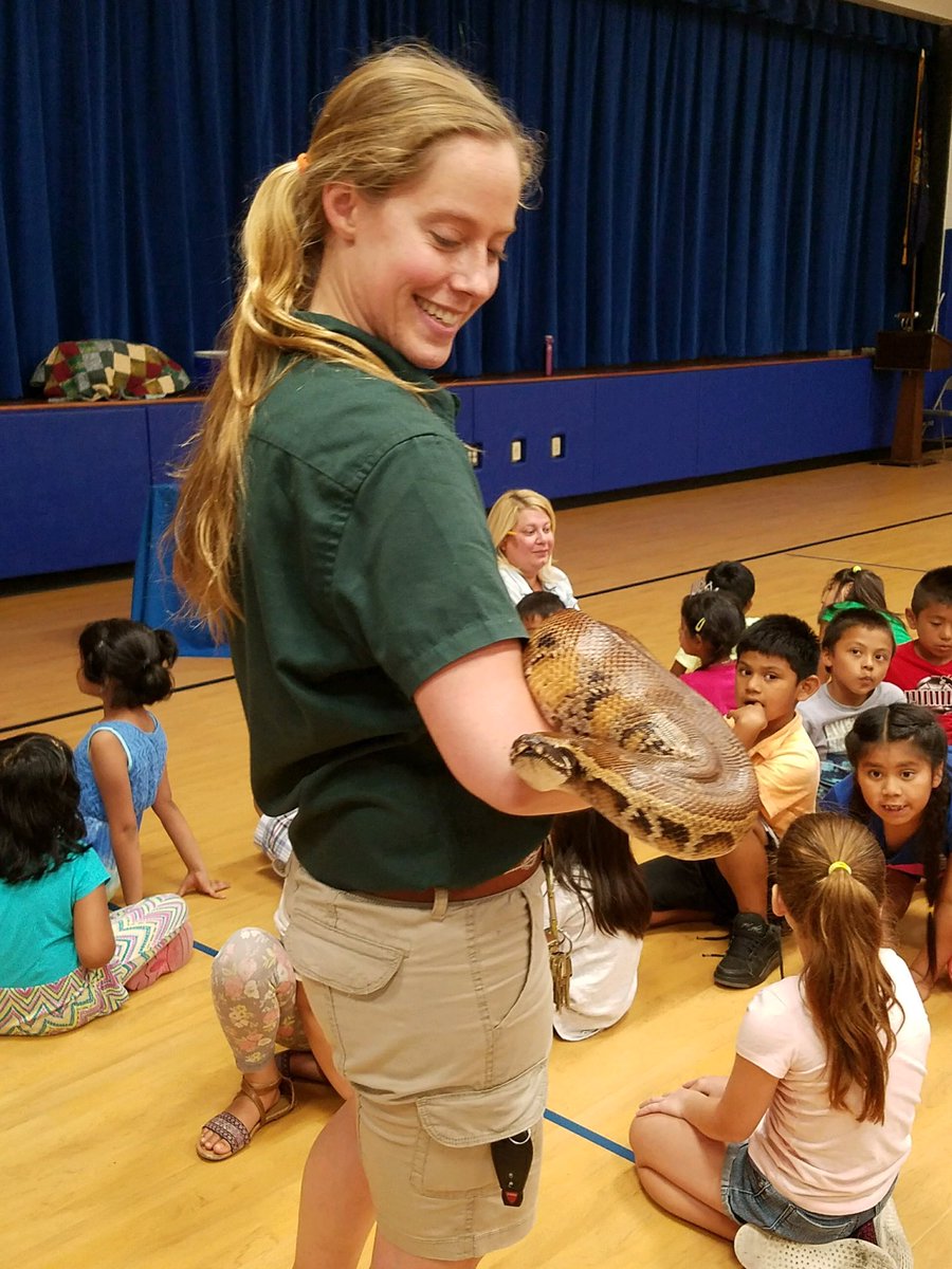LARanieri12's tweet photo. Brandywine Zoo visits Jump Start! Check out that snake! https://t.co/WTa7spmKoM