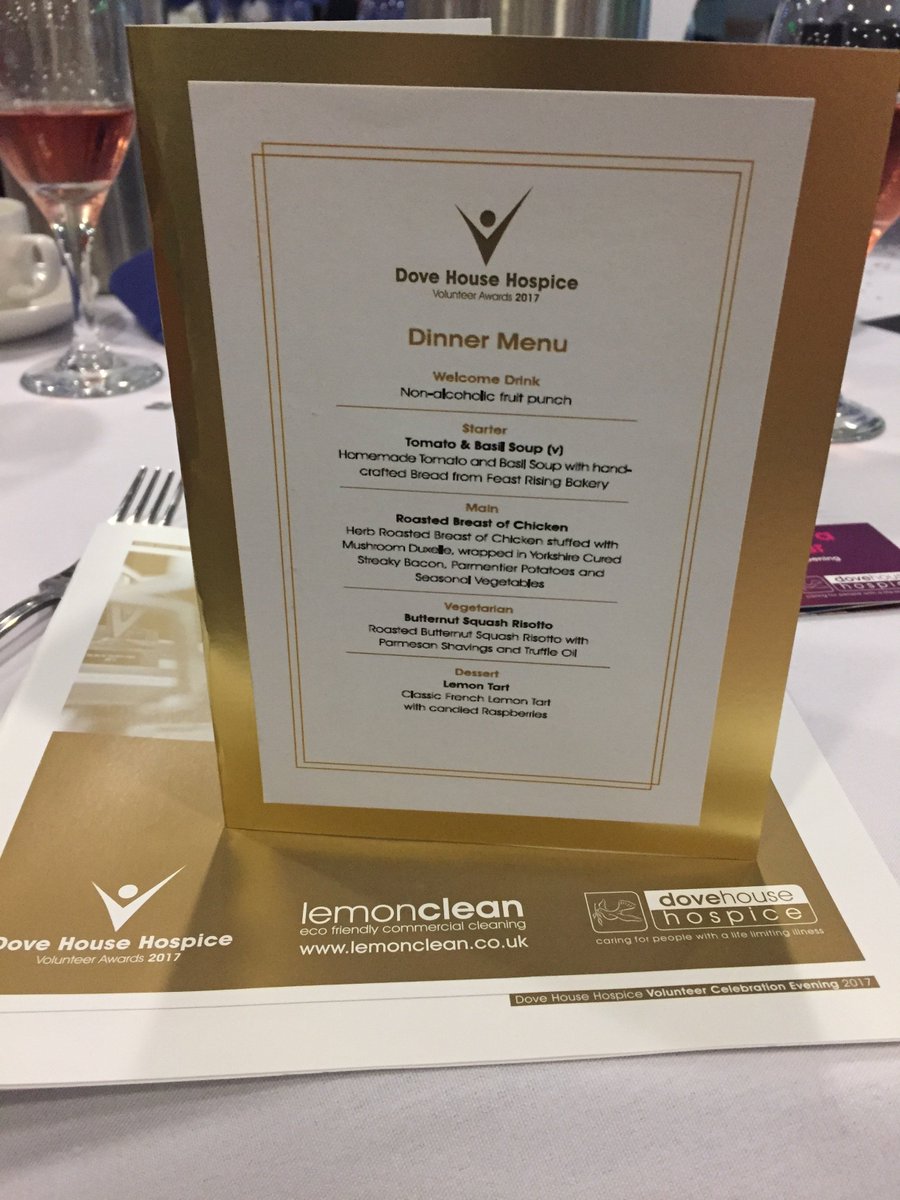 LemonCleanltd's tweet photo. #awards #fab volunteers @lemon @annawolkowski @Dove_House https://t.co/EUm93987e0