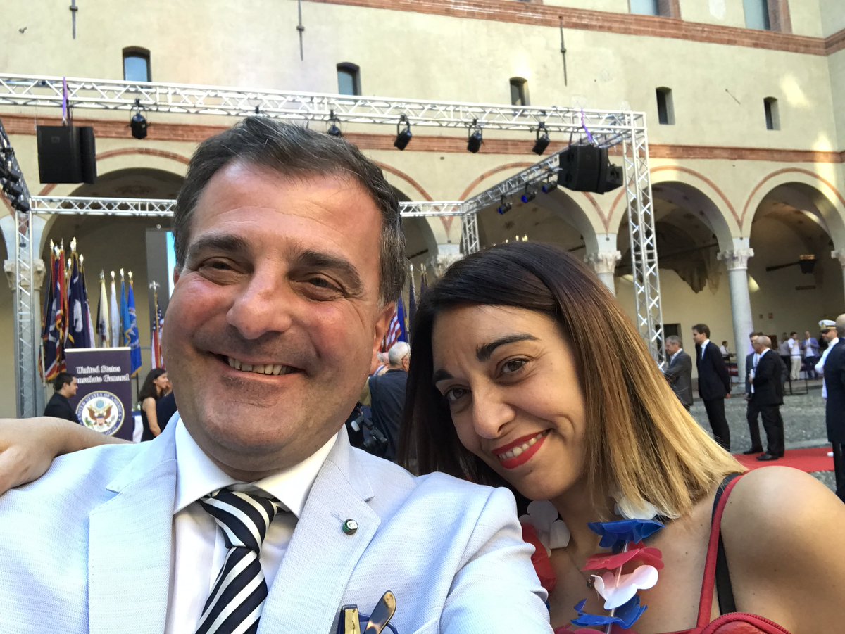 Andrea_Radic's tweet photo. #July4Mi here we are dear friends 🇺🇸 @USConsMilan @NicoloTiziana https://t.co/KxWpvAJCqT