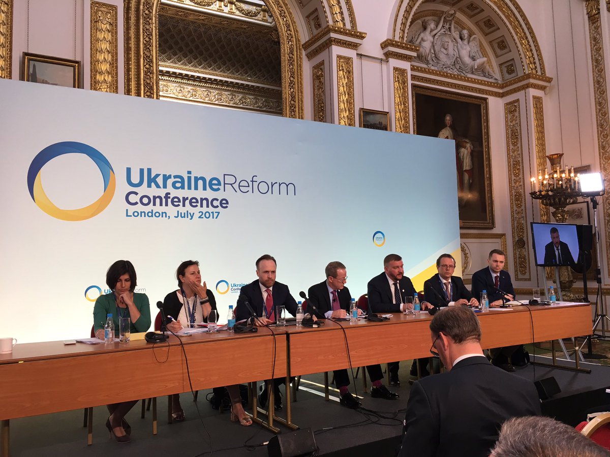 vBeckerath's tweet image. Positive and supportive mood at #UkraineReform conference. Ukrainian civil society invaluable asset in pursuing reform agenda.