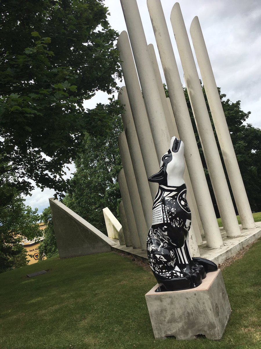 trevorbmbagency's tweet image. As the owner/manager of a certain AlfThePenguinOwl I have to say, I bloody love the #Wolvesinwolves @OwlAlf @Wolvesinwolvo