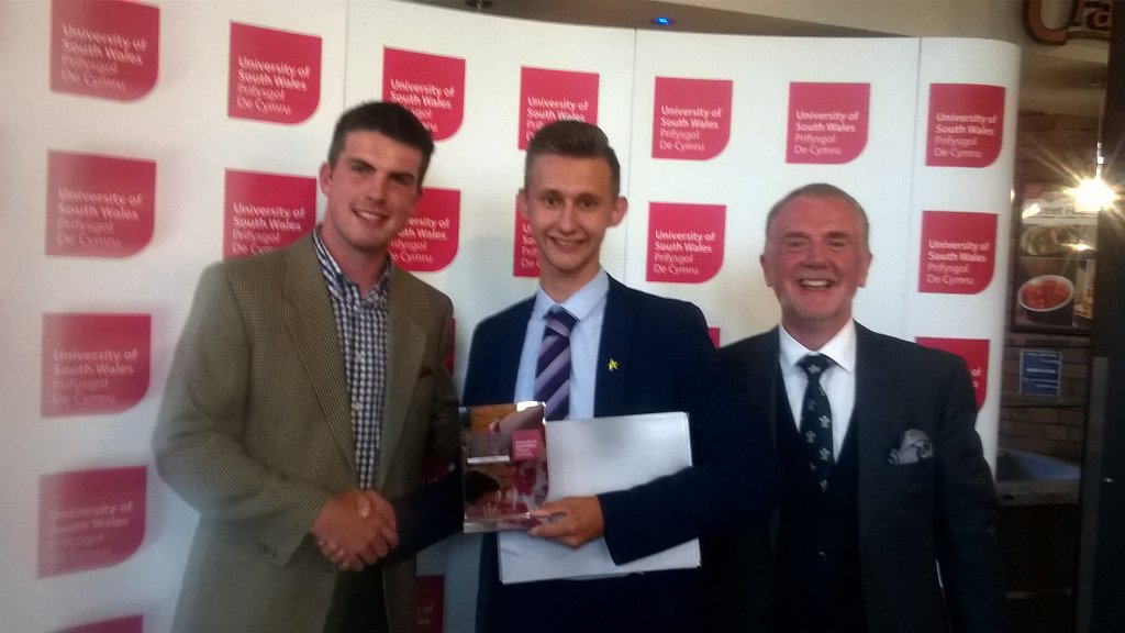 PJEA_DudleyCol's tweet photo. Congratulations@JackBookes28@USWAwards#MBH2017 1st place winner,what a week,were all very very proud. https://t.co/nx0KElbEe2
