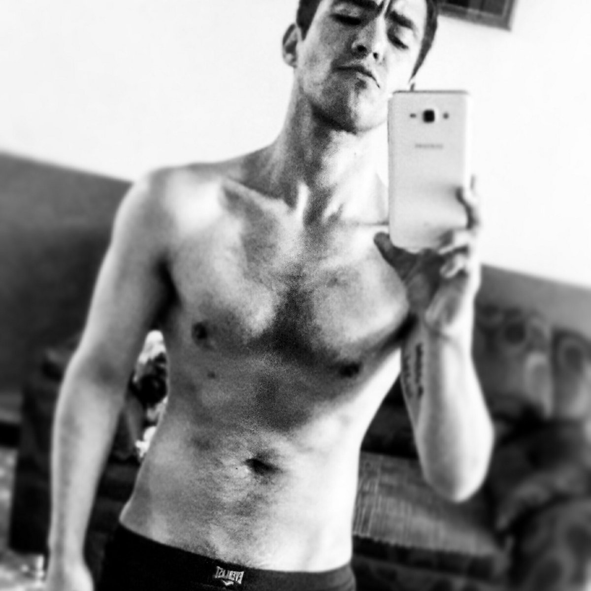 ManuelEncinasL's tweet photo. #NuevaFotoDePerfil https://t.co/Yjg0pBTNez