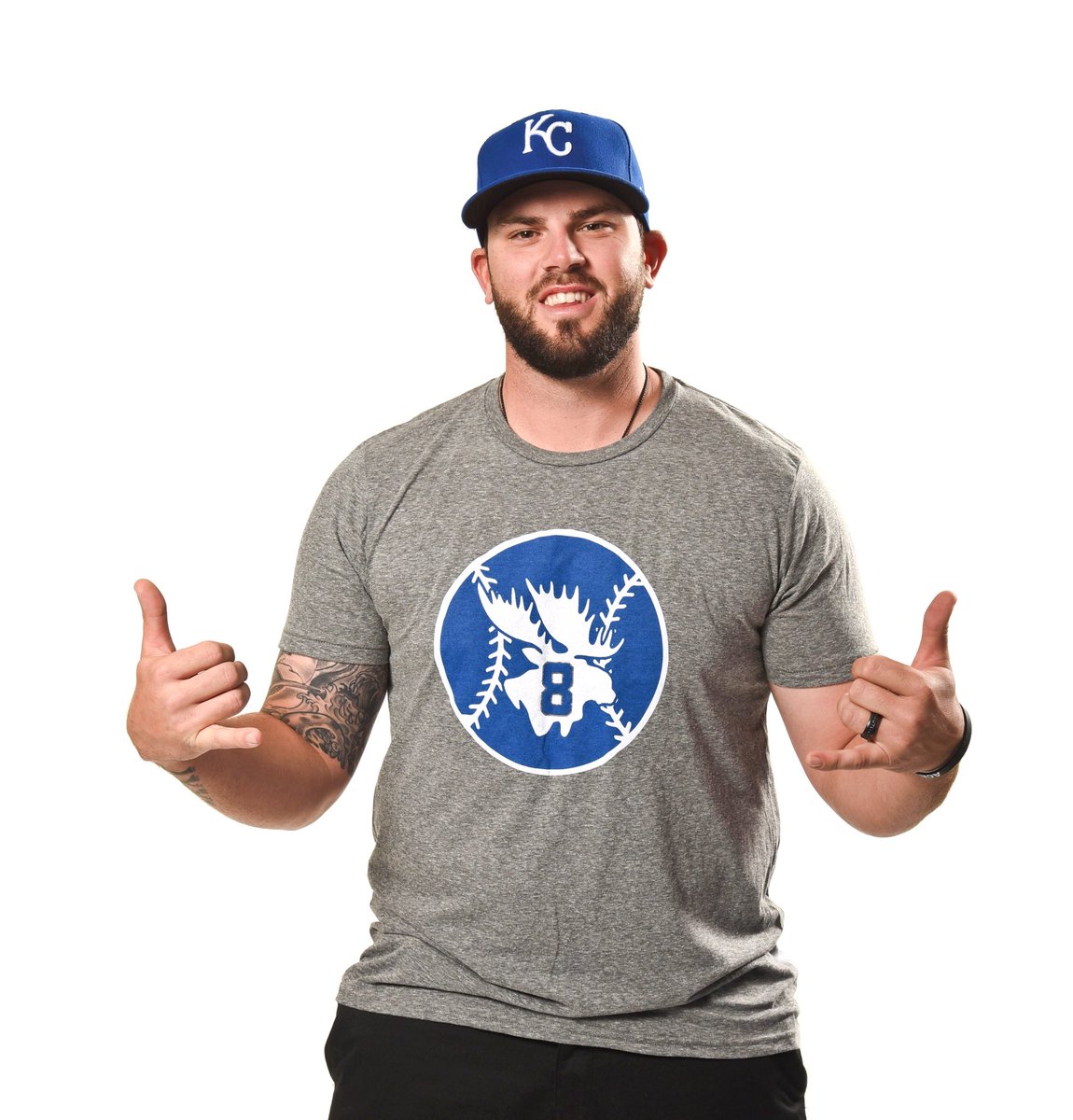 Royals's tweet image. RT for the chance to win this @Mooose_8 tee! #VoteMoose #VoteJT