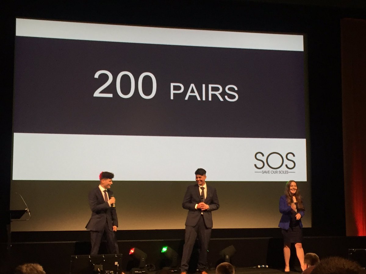 SOS presenting! #SOS#SaveOurSole#YEfinal2017 @LBuffee <a href="/YEWales/">Young Enterprise Wales</a> <a href="/youngenterprise/">Young Enterprise</a> <a href="/olchfa/">Julie Hazell</a>