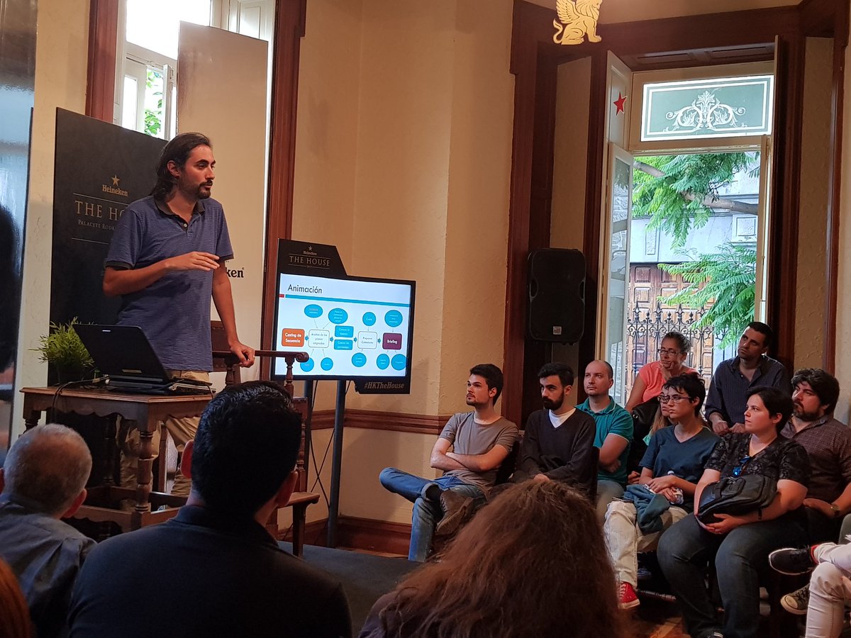 Muy atentos l@s chic@s del Curso #Animación3DdePersonajes a las explicaciones de Mariano López Dau sobre el #pipeline #HKTheHouse <a href="/SPEGC/">SPEGC</a>