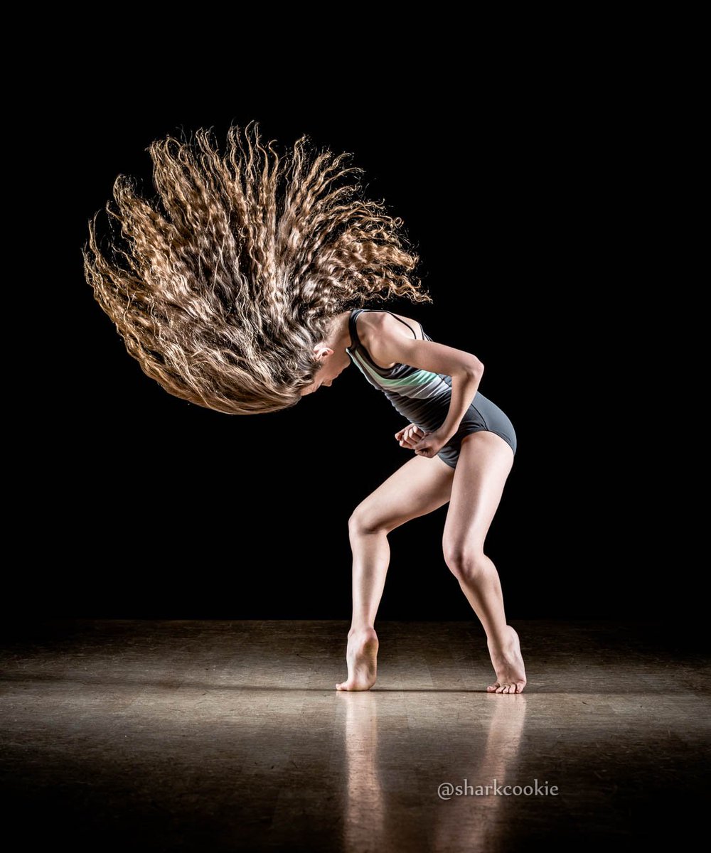 sharkcookie's tweet photo. Hair flip on steroids 🤓 show me your best hair flip photo! #sharkcookie https://t.co/yPcsFaOdZX