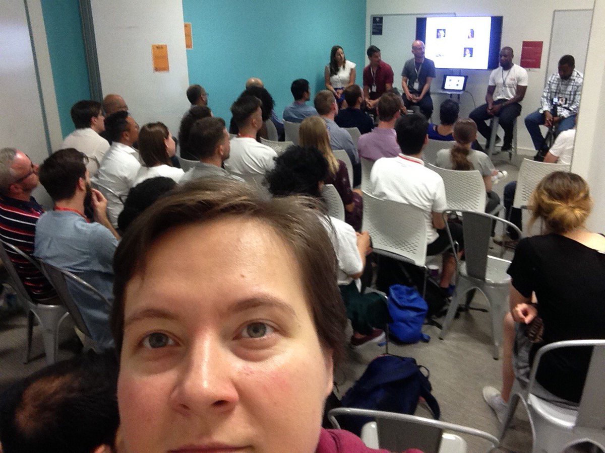 AlexLasek's tweet photo. Our tonight's s event - what is the #UX? @webcredible with @ux_community #uxtherapy https://t.co/IylTbKy6Pz