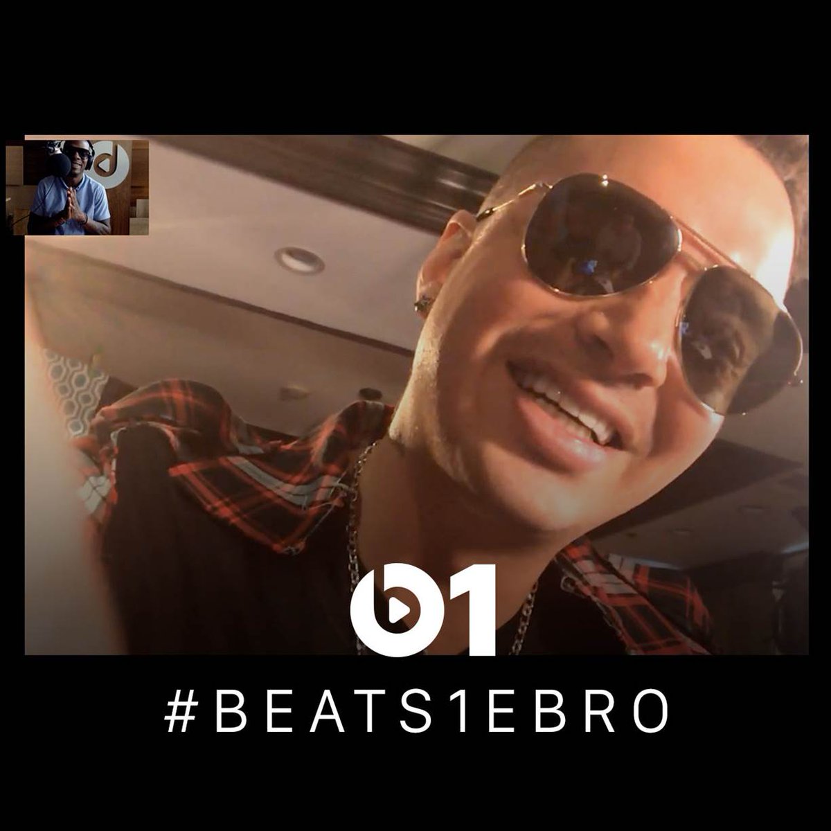 UMusicMexico's tweet photo. ¡Disfruten la entrevista que le hizo #DaInternz a @JBALVIN para @Beats1 aquí! #MiGente #Beats1Ebro https://t.co/aFXvmp6B8l https://t.co/9DZ04WgUIv