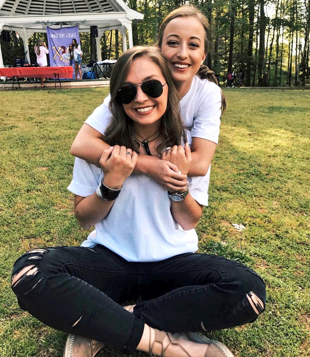It's a •good• day to have a •good• day!!! The weekend is almost here!! Be sure to check out our spotlight week on <a href="/UWGPanhellenic/">UWGPanhellenic</a> insta!!❣️🌼