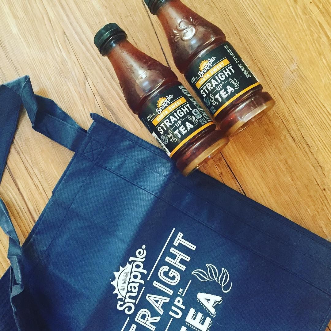 Smiley360's tweet photo. Have you shared using all of the required Sharing Tools for your Snapple #StraightUpTea Mission yet?! #ad https://t.co/HmuHzHTod6
