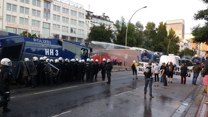 Προβολή εικόνας στο Twitter Προβολή εικόνας στο Twitter