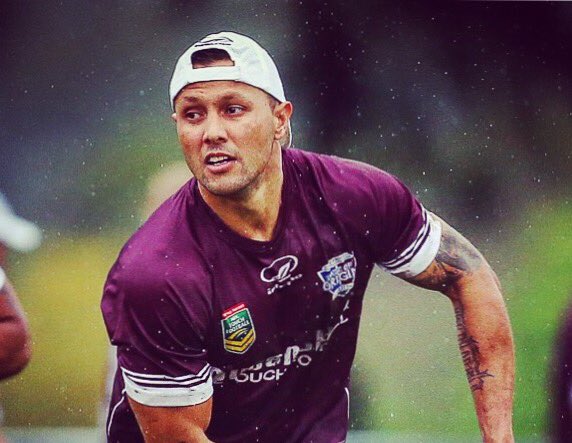 QldTouch's tweet photo. QTF ambassador & rugby league legend Scott Prince doing a photo/autograph session at 2pm today near the Inferno tent at the #juniorstatecup https://t.co/LID7C4fKHg