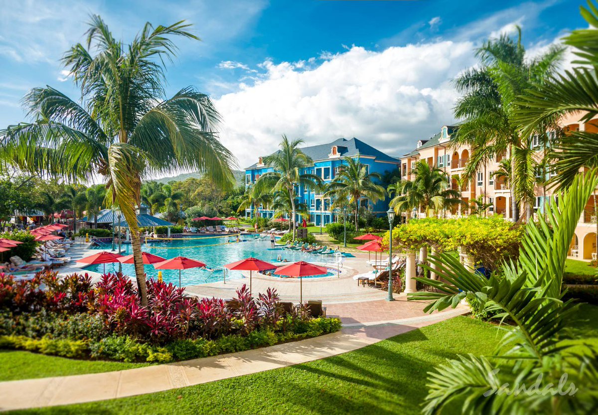 southerntravel_'s tweet photo. Celebrating our 20th wedding anniversary at Sandals Whitehouse Jamaica. #sandals #whithehouse #jamaica #allinclusive https://t.co/HTlxDnG9Et https://t.co/75JHZuYjho