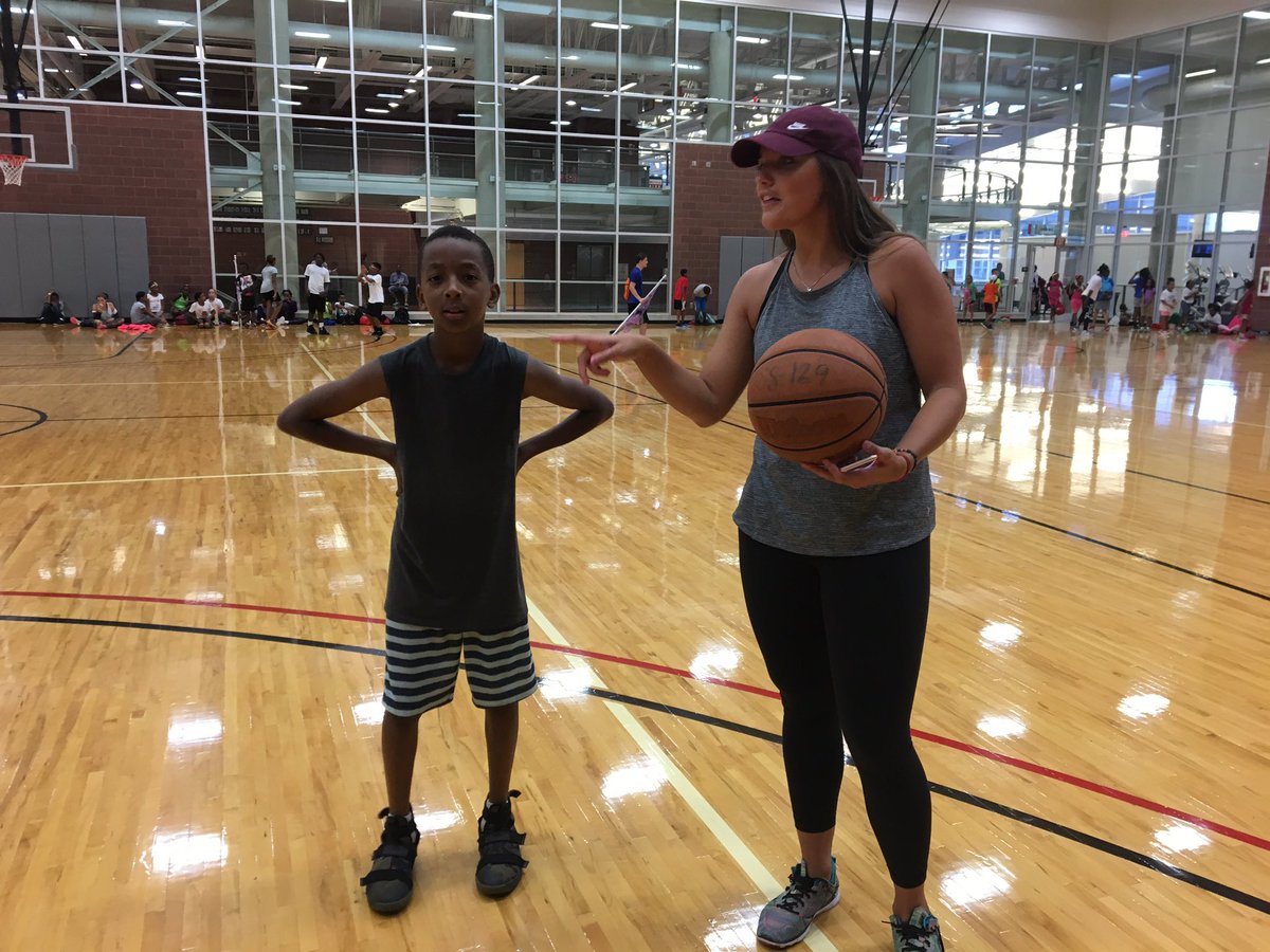 OSULiFESports's tweet photo. @OhioState_WBB alum @CaitCraft & @osunursing have been a joy to have at camp! Thanks for hanging with us this summer! #LiFEinSummer @OSU_AD https://t.co/t0Z5Sn2kAy