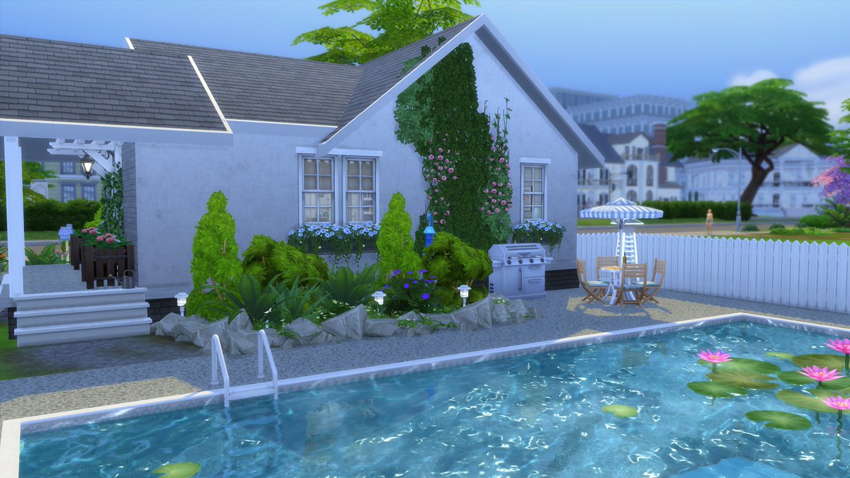 KrystinPlays's tweet image. 3 Hour Stream finished! Built the @spring_sims #springbuilds Build Challenge!
Download Here: bit.ly/2uvZxtK
Cute lil one bedroom☺️