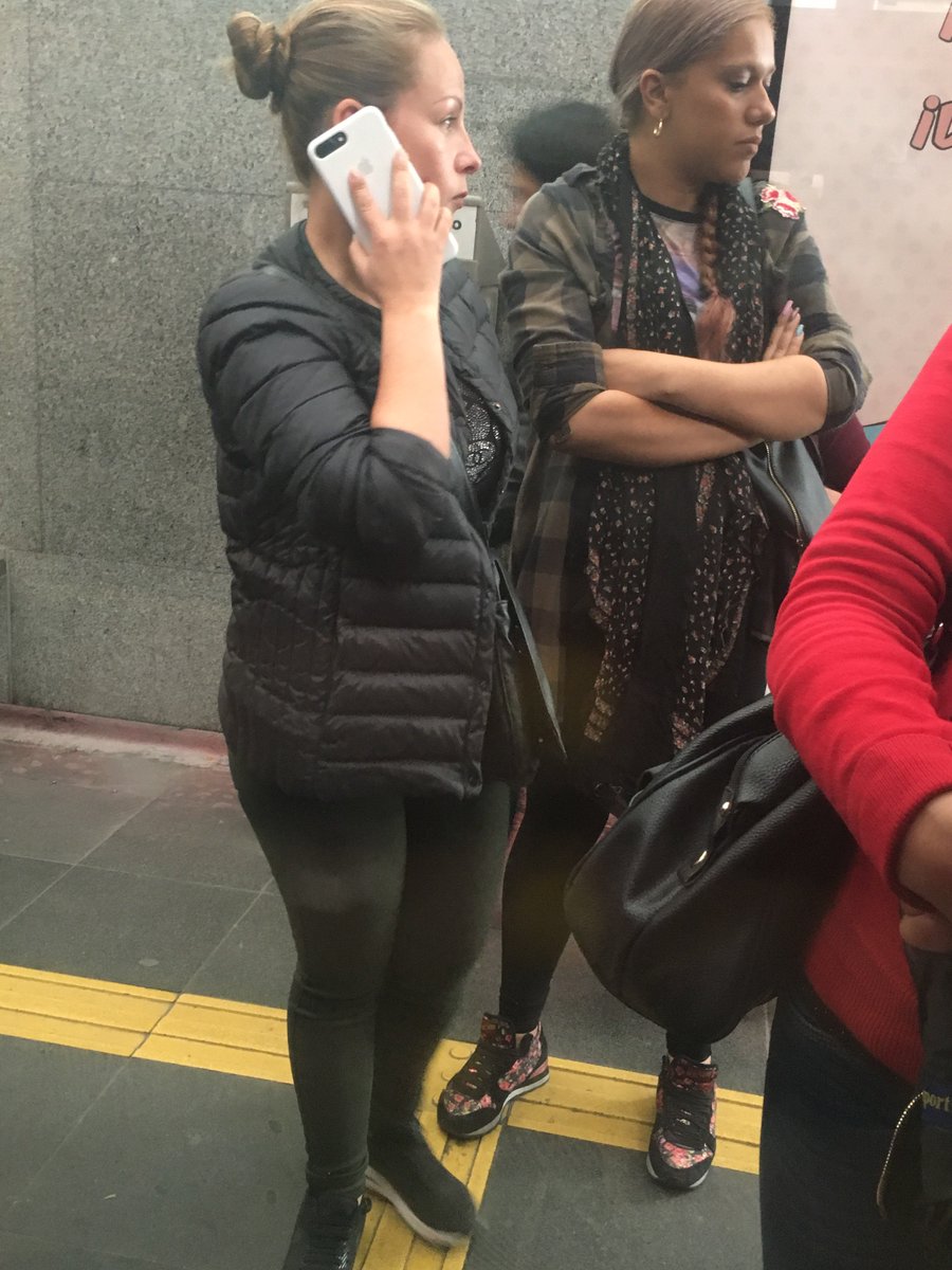 IngridYpz (@ingrid_ypz) on Twitter photo Cuidado! Son integrantes de la banda de carteristas <a href="/MetrobusCDMX/">Metrobús CDMX</a> líneas 1 y 2. Actúan como si vinieran separadas @SSP_CDMX #MetrobusCDMX Cuidado! Son integrantes de la banda de carteristas <a href="/MetrobusCDMX/">Metrobús CDMX</a> líneas 1 y 2. Actúan como si vinieran separadas @SSP_CDMX #MetrobusCDMX