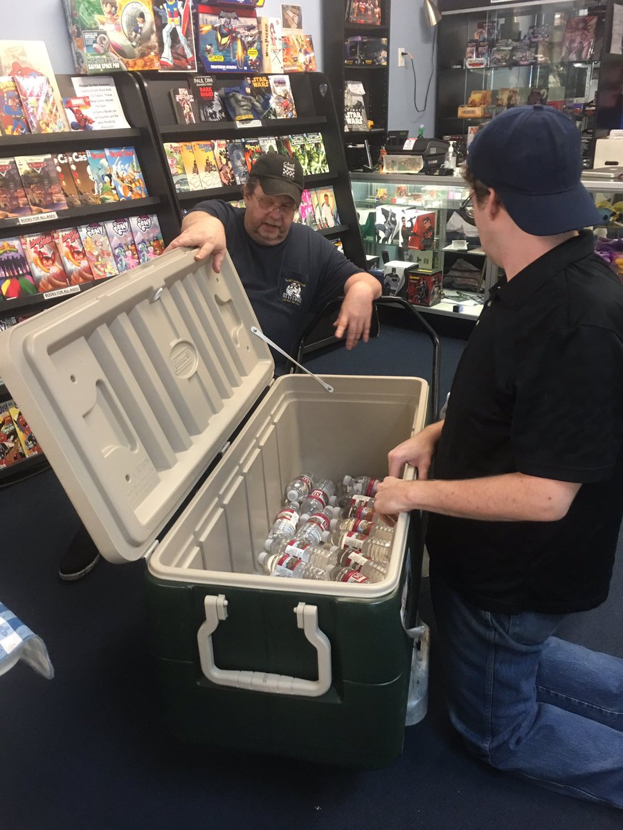 A big thank you to Big Larry &amp; his Super Staff for icing and chilling our water for #FirstFriday tomorrow! #leonardtownmd #biglarryseatery