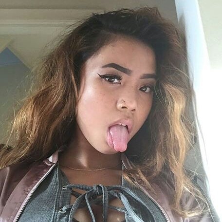 bbysinner's tweet photo. ANA
*like for a tbh and dm* 

17/5'3"/BI/SCORPIO/LATINA/DISNEY AND FIFTH HARMONY ENTHUSIASTIC/ DOG LOVER/ 
 #openRP #openrp https://t.co/Mx0iG5rd4A