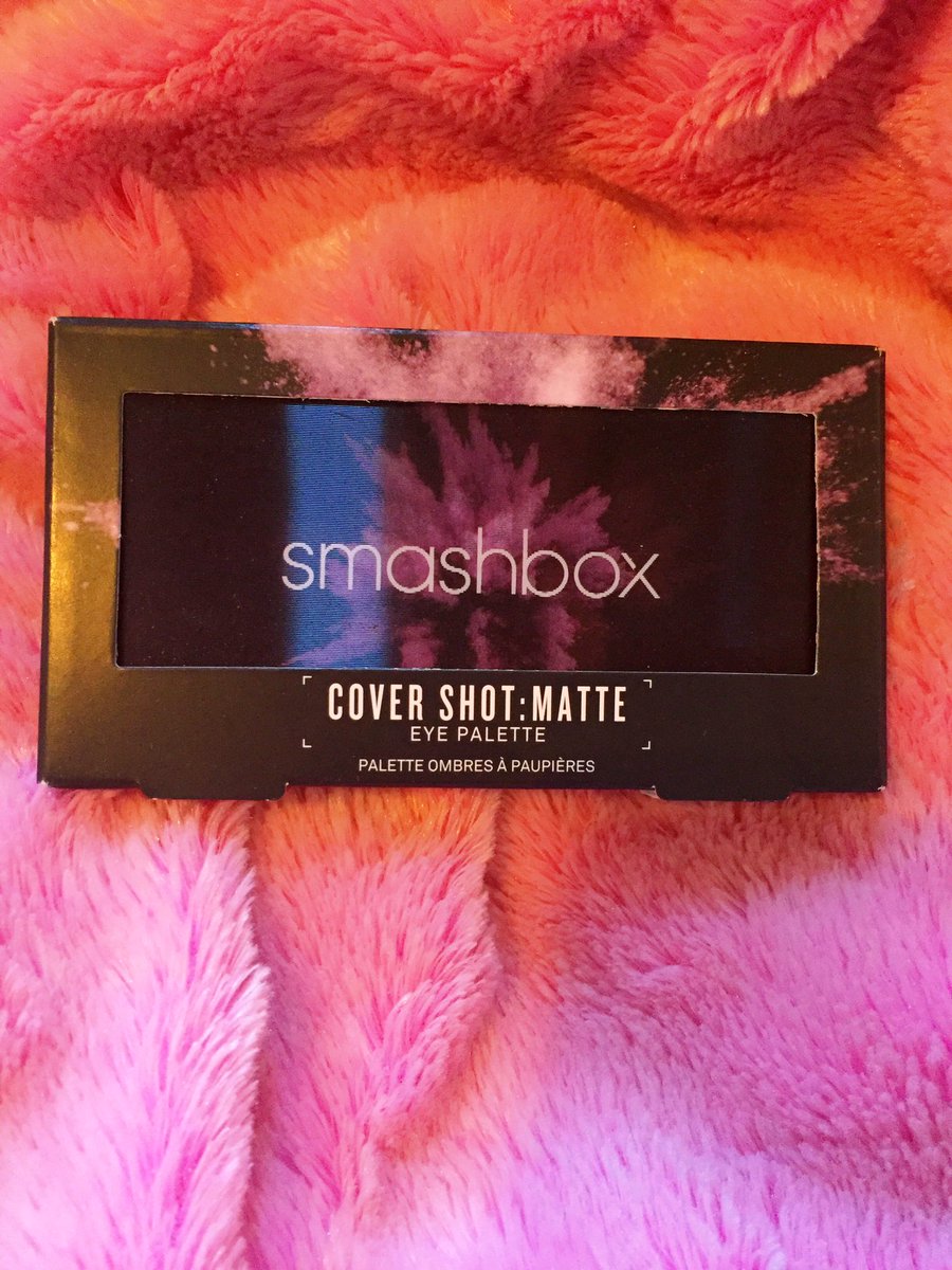 ICEDLATT3's tweet photo. 🌸GIVEAWAY TIME 🌸

Follow me and RT to win:
Smashbox Cover Shot Matte Palette

(For an extra entry follow me on IG: Slayfire and mention me) https://t.co/ndsN38A0Ps