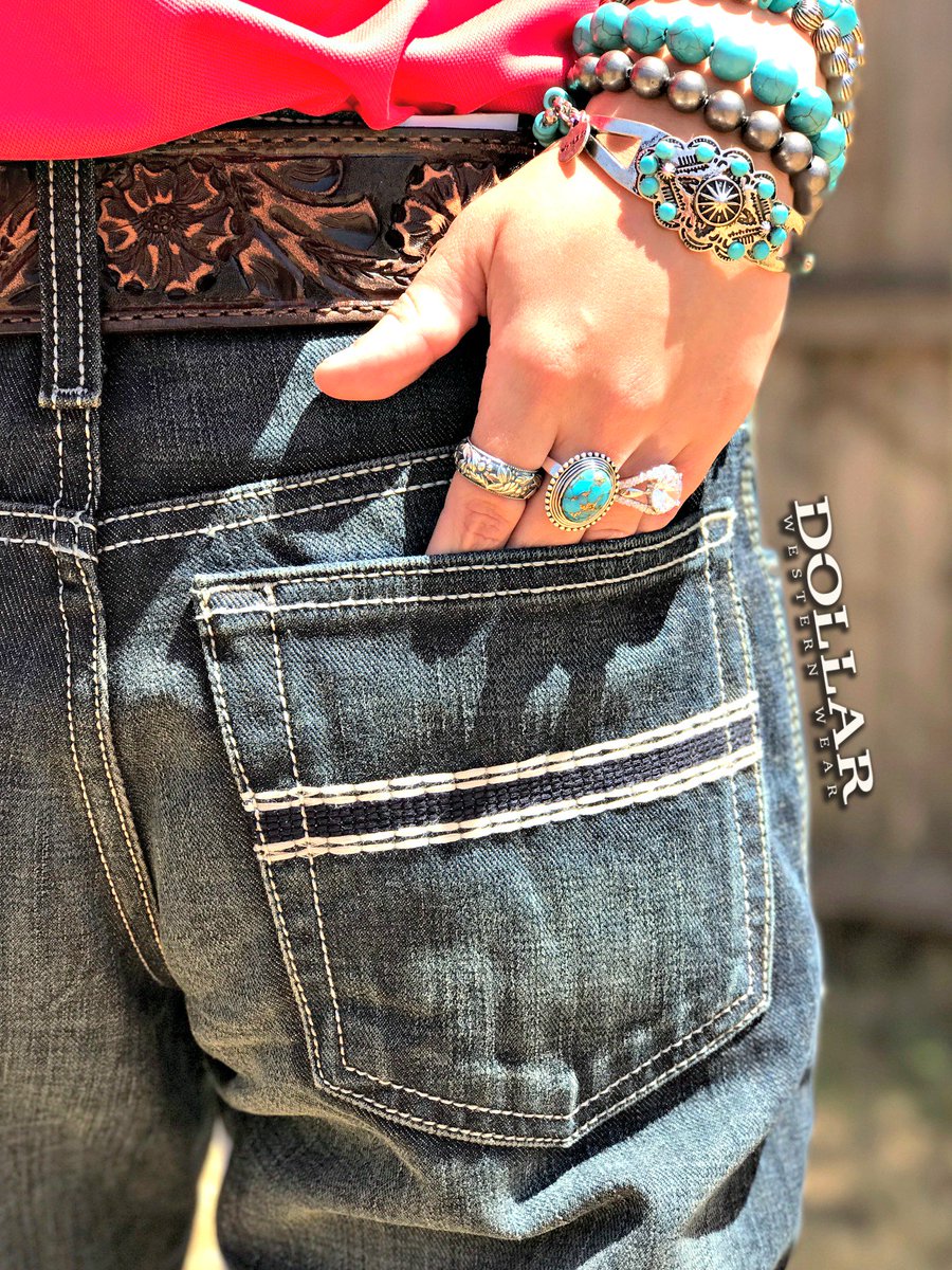 DollarWW's tweet photo. Do your jeans show off your best assets? 😉

https://t.co/YsL3Y1Jgd4

#dollarwesternwear  #millerinternational #pocketpic #lookatthatbling https://t.co/boG4ApayWg