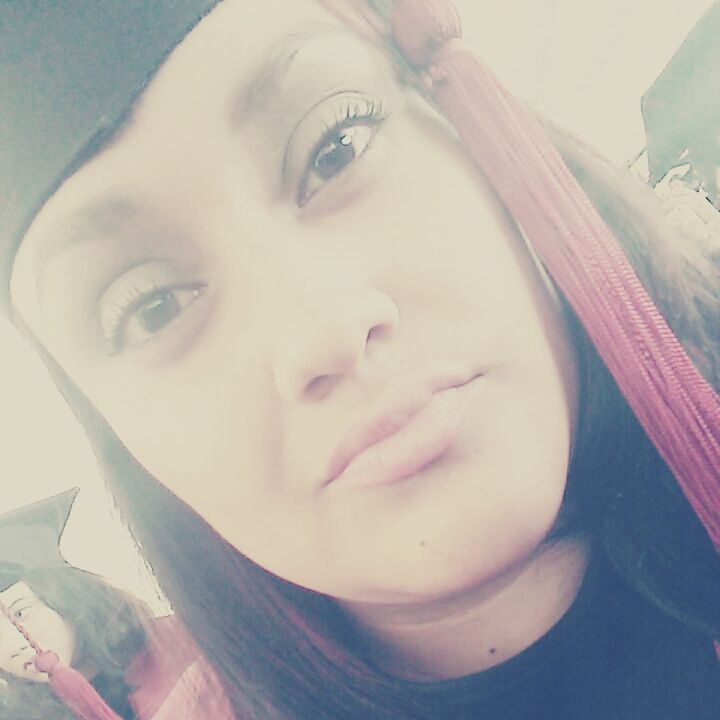 JanieDixon19's tweet photo. El mejor regalo dw graduacion. πππ
Mil grscias te quiero amiga.πβ€π
#graduadaporfin ππππππππππ https://t.co/9uc4lIjSTd