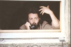 McCartneyPod's tweet photo. "All alone, I stay home by the phone. Waiting for you..."
- Say Say Say: (Pipes of Peace).

#McCartneyLyrics
#PaulMcCartney
#McCartneyPod https://t.co/JFP1sjp0wY