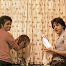 McCartneyPod's tweet photo. Even they wash their own dishes....for candid "not-PR" shoots...

Paulie M and Michael part 6.

#PaulMcCartney
#MichaelJackson
#McCartneyPod https://t.co/3j4fC5tVYC