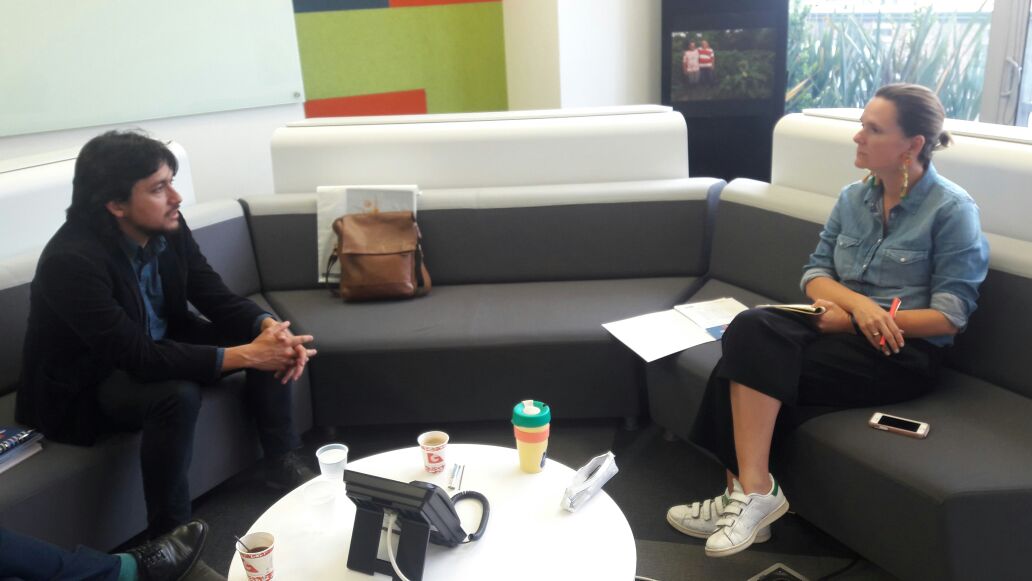 #AEstaHora | <a href="/DiegoGarciaBe/">Diego García Bejarano</a> se reúne con <a href="/SosSemana/">@SosSemana</a>, expone principales proyectos de <a href="/LaRegionCentral/">RAP-E Región Central</a> #EstamosConstruyendoRegión.