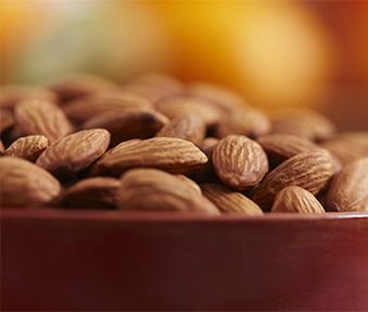 aehofficial's tweet photo. ALMONDS are the ever-evolving nut! Learn more:

https://t.co/5ot65lFzwM

#organic #raw #vegan #paleo #almonds #california #health https://t.co/Fz1hnxKCOC