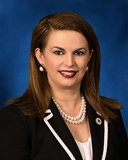 KevinJFrey's tweet photo. JUST IN: @JulieSStokes has been diagnosed with breast cancer, is dropping out of the state treasurer's race https://t.co/THFbPlzGVR #lalege https://t.co/5TDHclAjDA