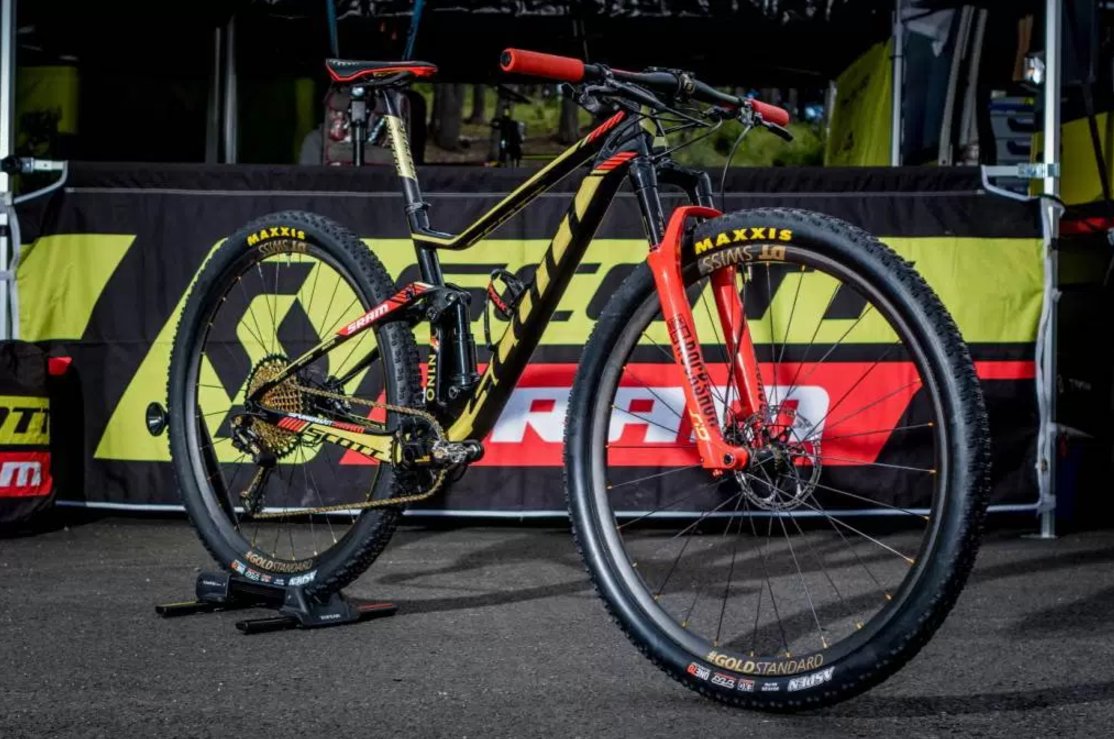 Scott España ( ScottSpain) Twitter