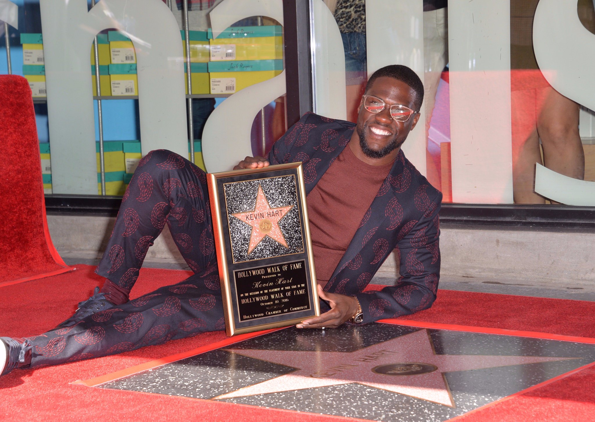 Happy Birthday to Kevin Hart who turns 38 today!
 