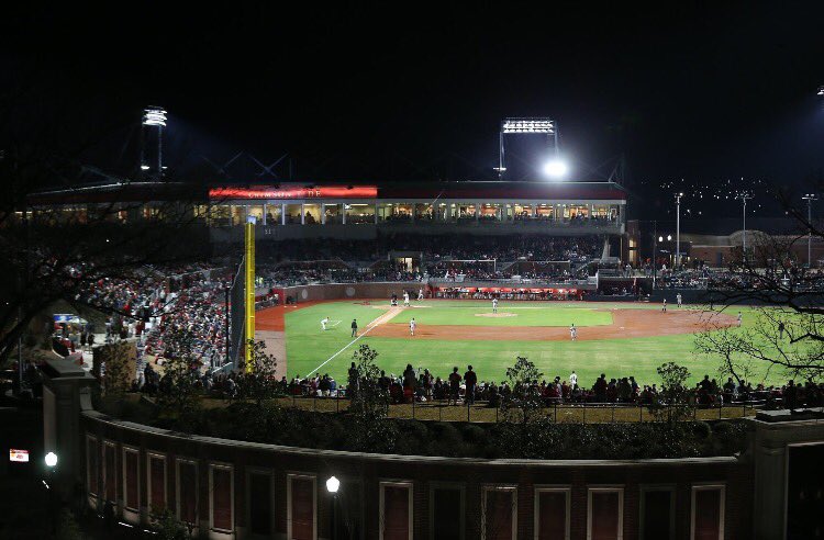 Lgreen331L's tweet photo. Blessed to say that I have committed to play baseball at The University of Alabama! #RollTide https://t.co/kvRbyaFzEl