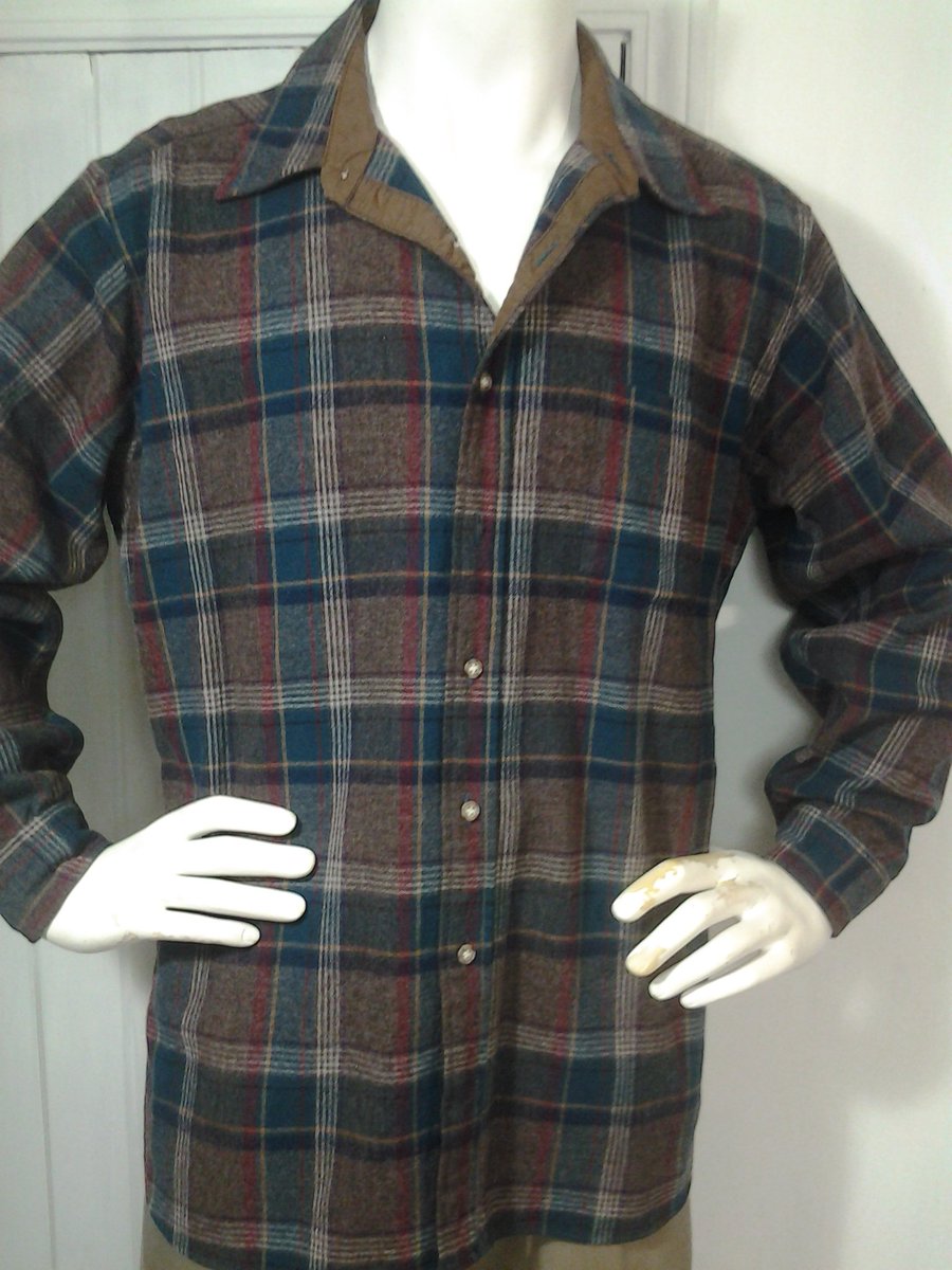 NessasNitch's tweet photo. Look at this on eBay https://t.co/uA87mMQCPU #Pendleton #Vintagependleton #MadeInUSA https://t.co/1XkG71z4Wi