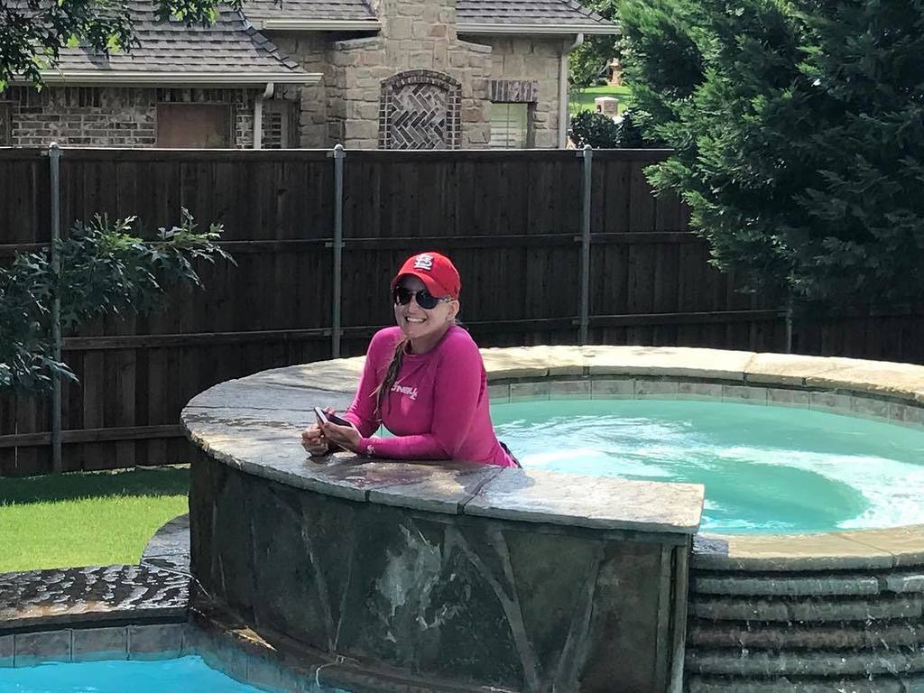 DocKatniss's tweet photo. Had a blast at aunt Heidi's! @heidischone #missyou #txfun https://t.co/bFcMZdozDC https://t.co/RVpZb7fMQL