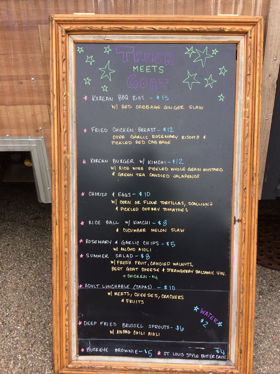 popsmithpops's tweet photo. Come get some dinner and an #artisanicepop tonight until 8! Tunes coming shortly, too! #summertime #letusmakeyoudinneranddessert https://t.co/fMn3vfewKH