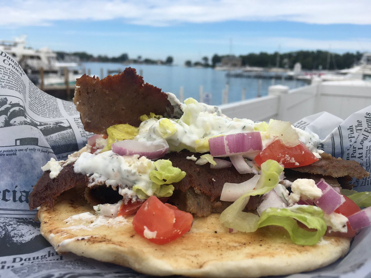 TopsyTurveys's tweet photo. Did you miss Gyro Thursday?? Don't worry, you only have 6 more days to bless your mouth with our delicious Gyro 😋 https://t.co/aTdAPtojni