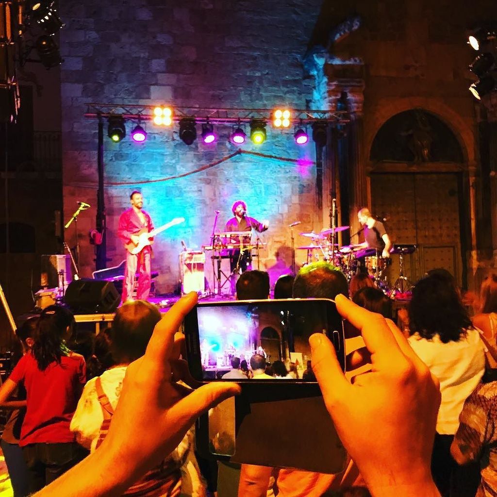 lluisbertrans's tweet photo. Toma ya!!! @astriomusic tancant l'#estiuAEMCAT a #Tremp #doremifajoc #escolaestiu #música #igersmusic #catalunyaexperience #music #live https://t.co/61K2Chdrtk