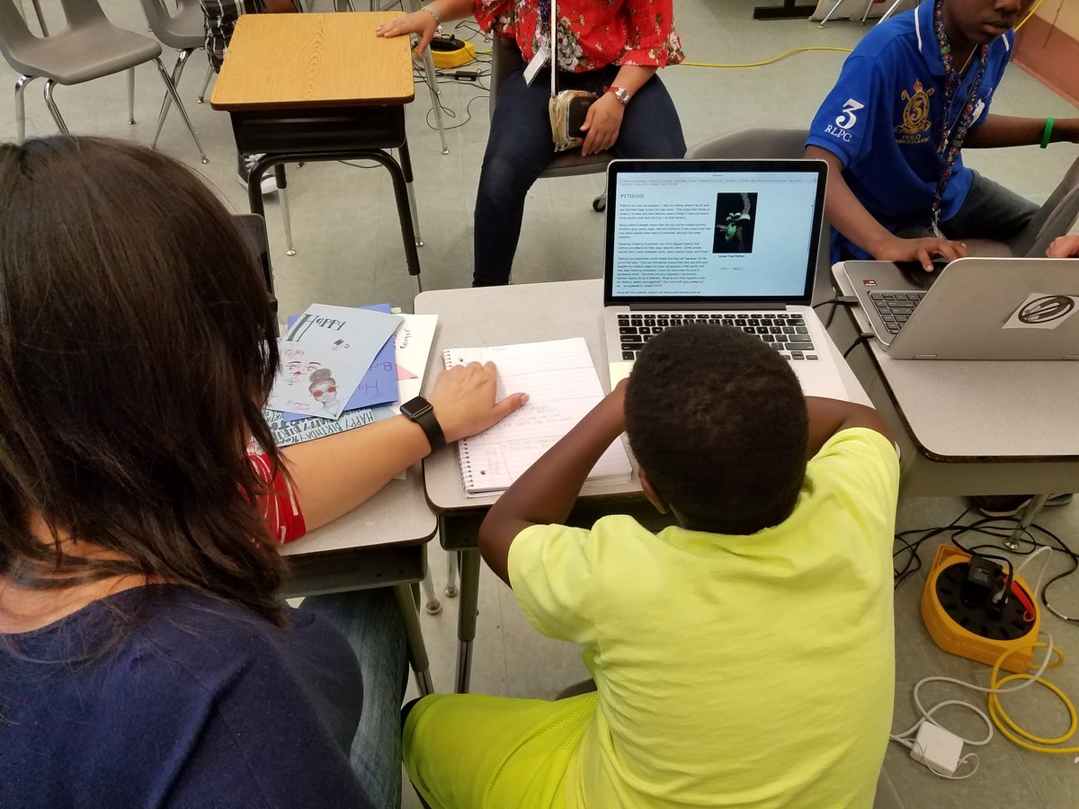 quin_pen's tweet photo. @PotterEagles working on research papers, coding and programming. Just another day@ summer academy.#hcpsstem
#STEM
#hcpsread
@ruthjila32 https://t.co/3vGKzgoEPJ